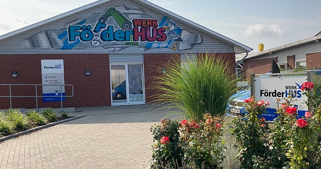 25813 Husum; Dieselstraße 16