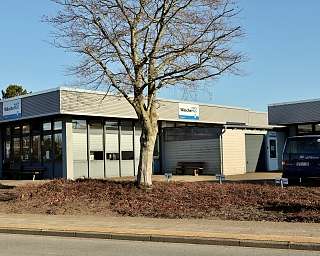 25813 Husum; Dieselstraße 18_WäscheHUS